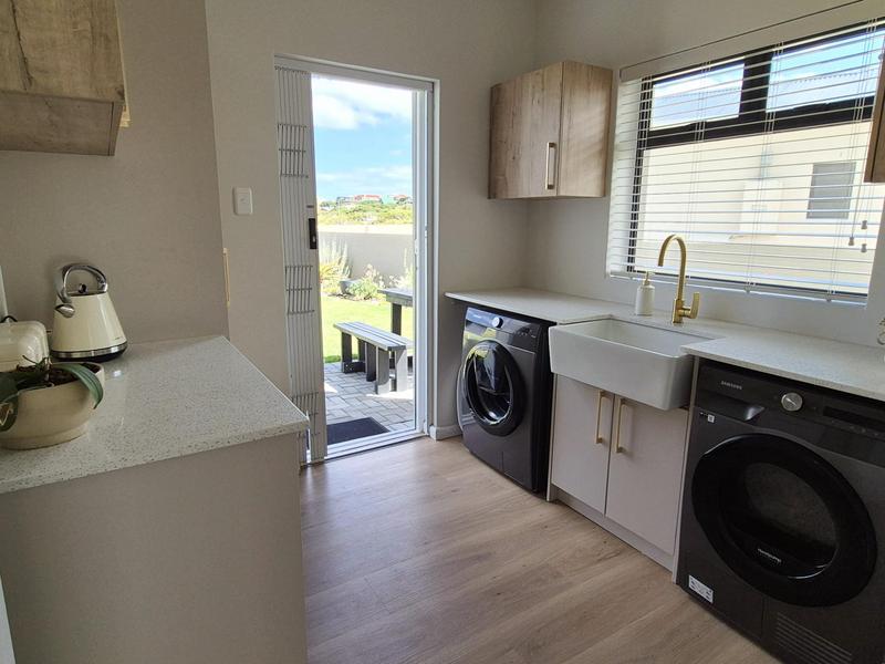 3 Bedroom Property for Sale in Kleinbaai Western Cape